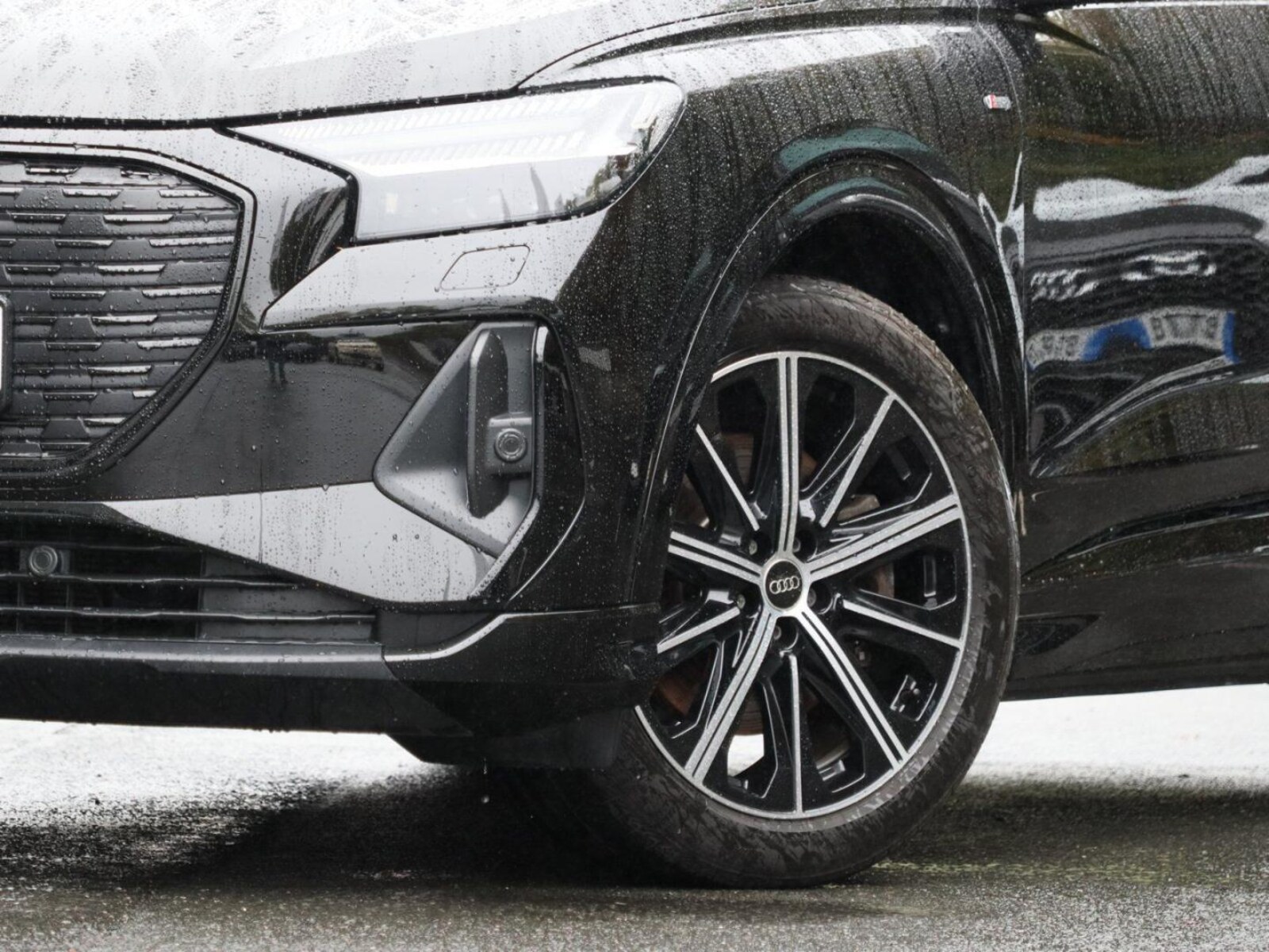 Audi Q4 Sportback e-tron – Bild 5