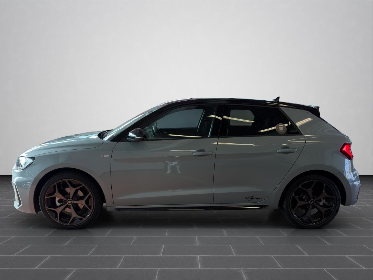 Bild über Audi A1 Sportback S line 30 TFSI S tronic - für weitere Informationen kontaktieren Sie den Audi Partner