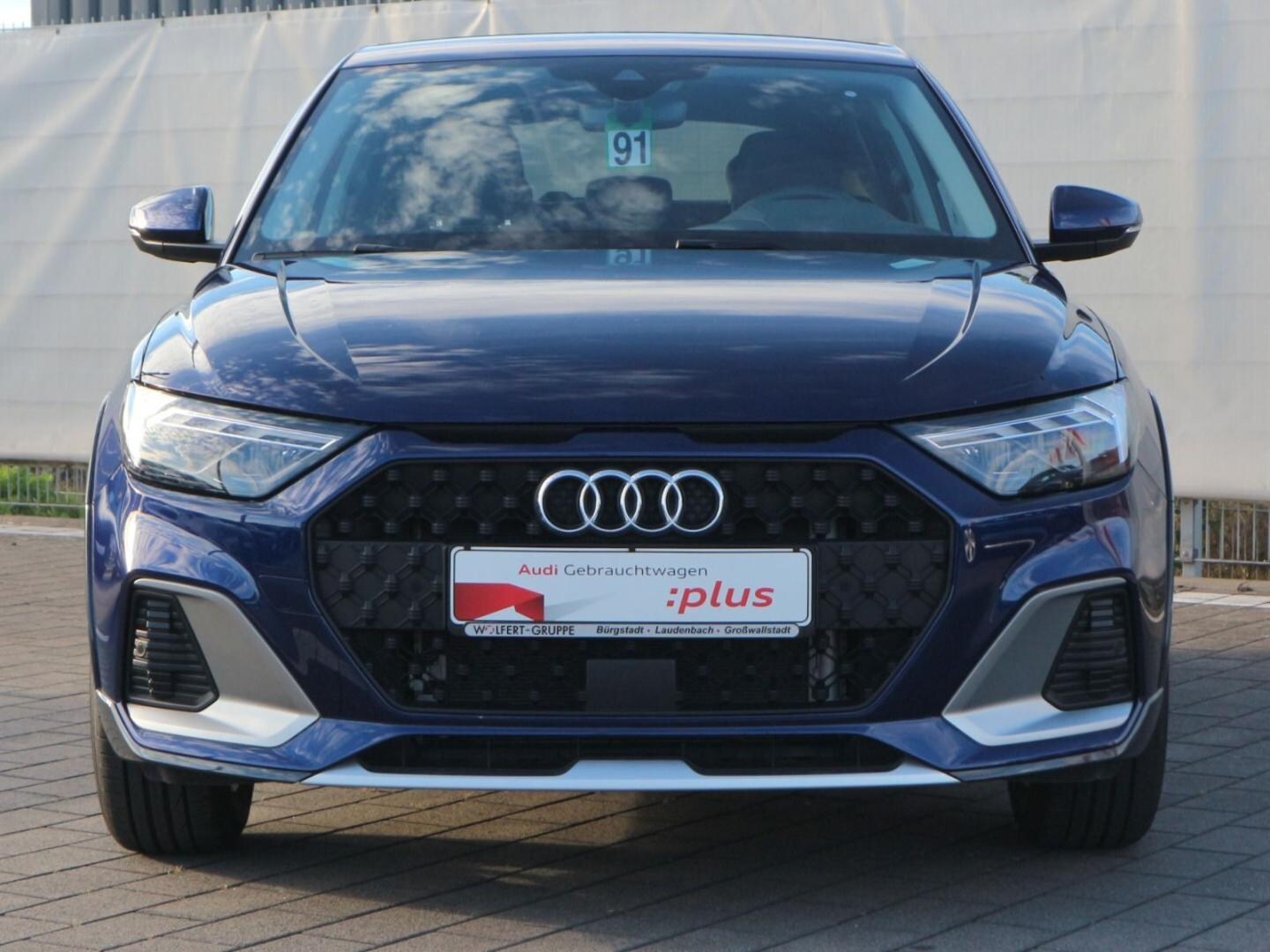 Bild über Audi A1 allstreet 30 TFSI S tronic - für weitere Informationen kontaktieren Sie den Audi Partner