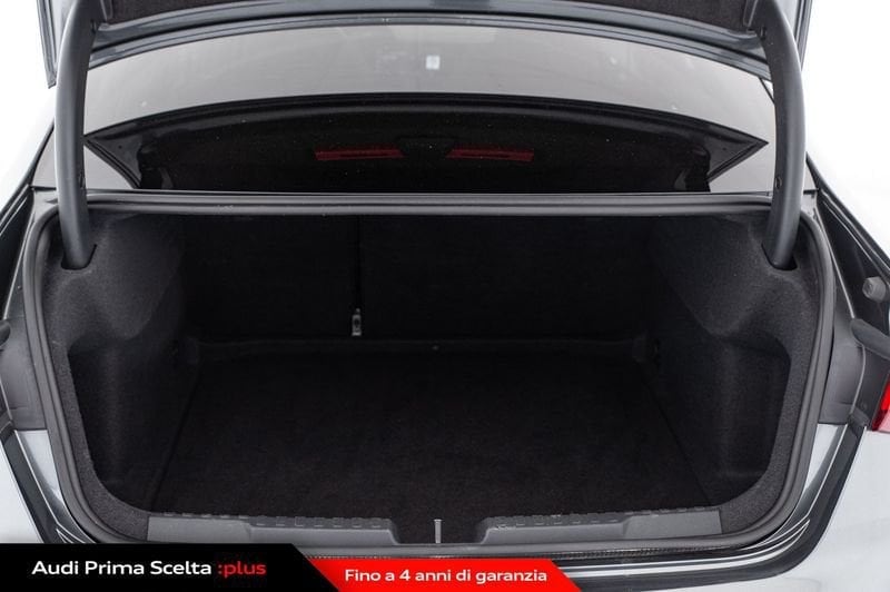 Image about Audi A3 Sedan S line edition 35 TDI 110 kW (150 CV) S tronic