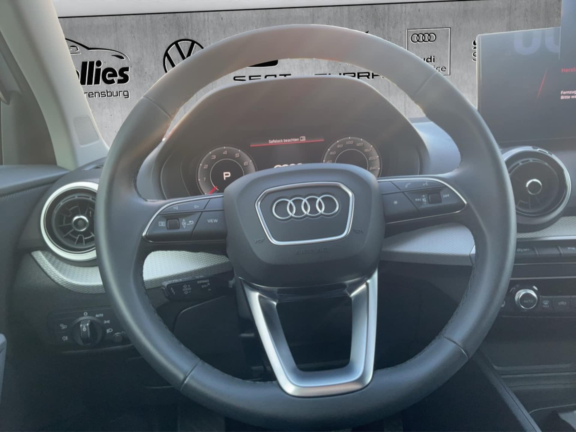 Audi Q2 S line