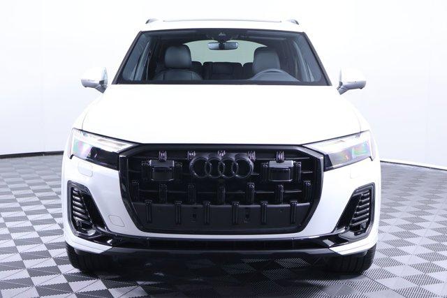 2026 Audi Q7 Premium Plus - Photo 10