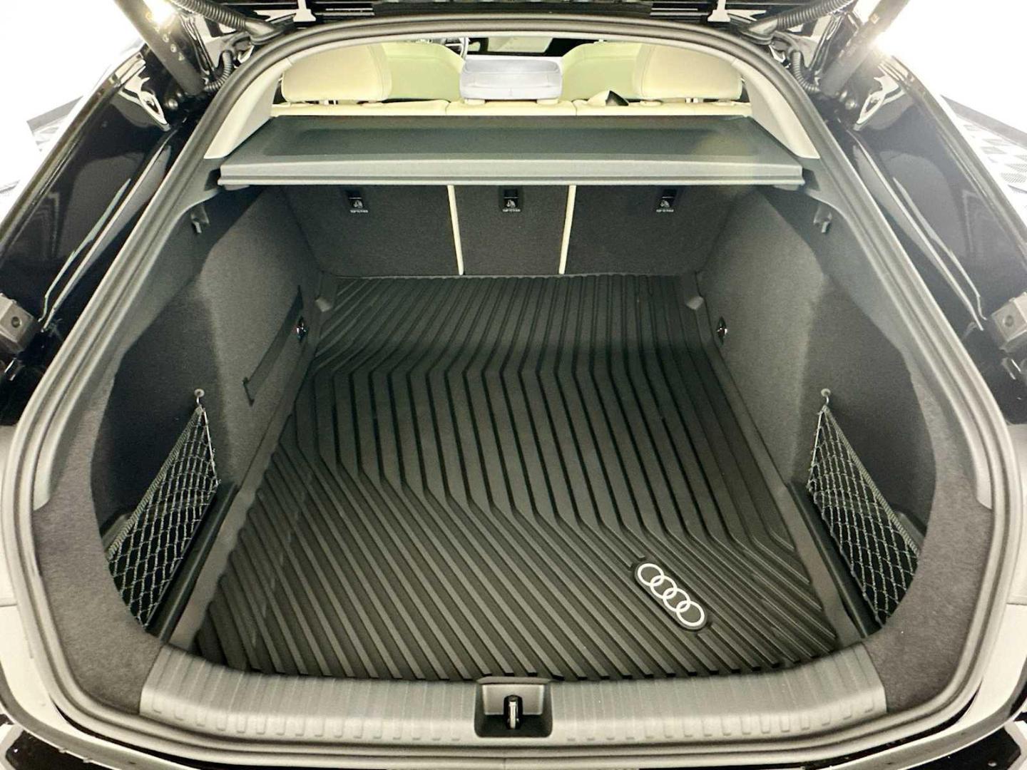 2025 Audi A6 Sportback e-tron Premium Plus - Photo 25