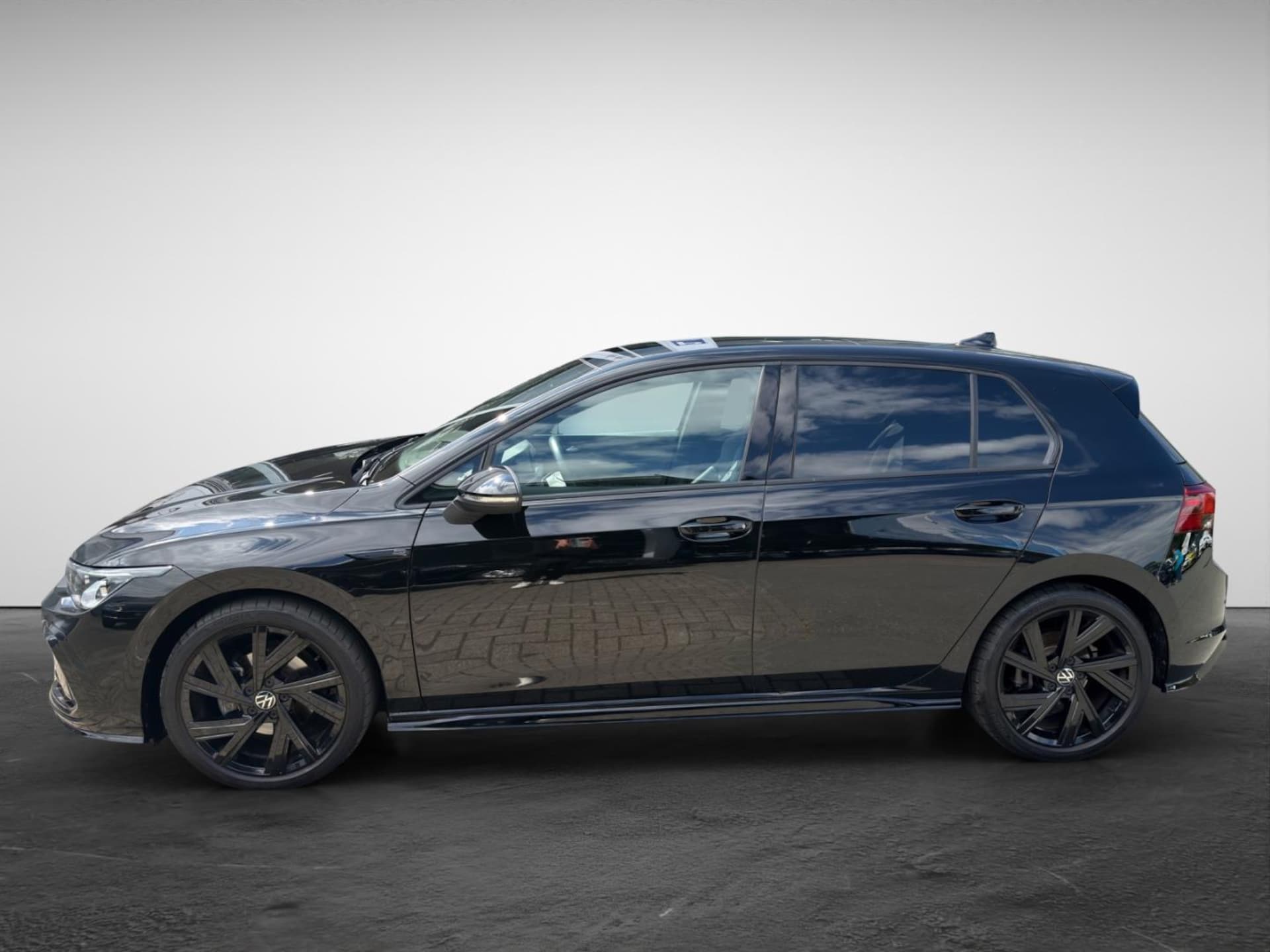 Volkswagen Golf R-Line