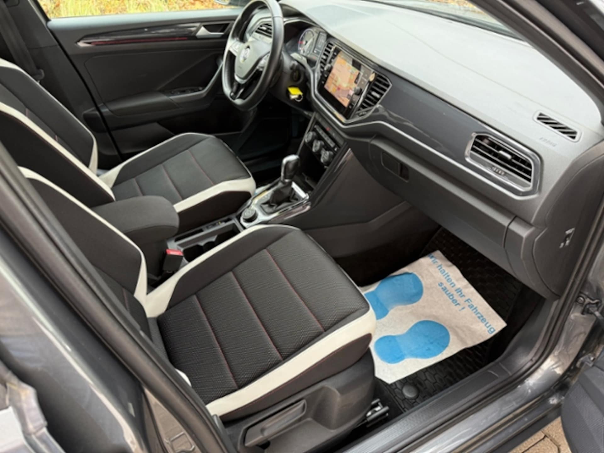 Volkswagen T-Roc Sport