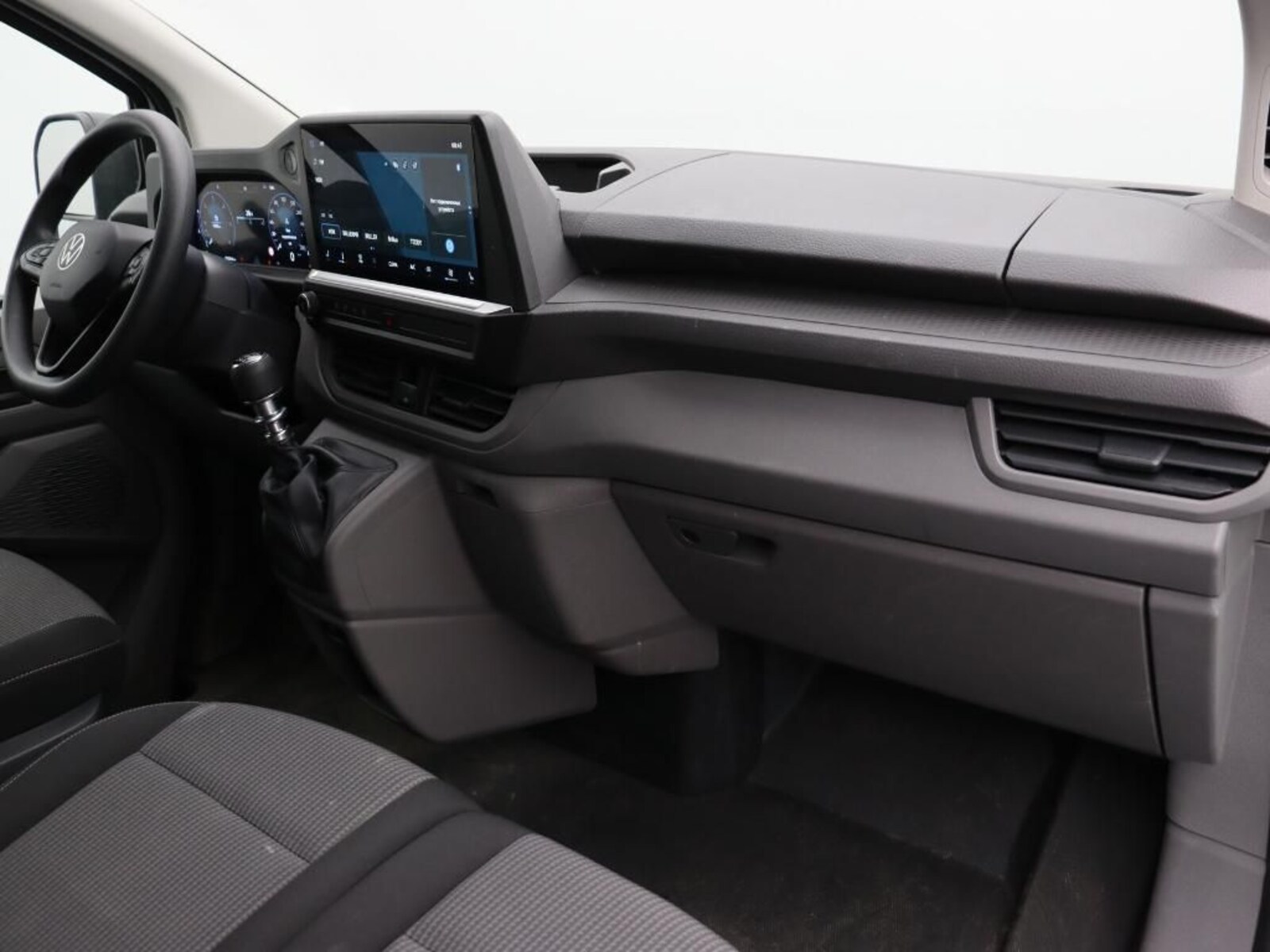 Volkswagen Transporter Kasten langer Radstand – Bild 4