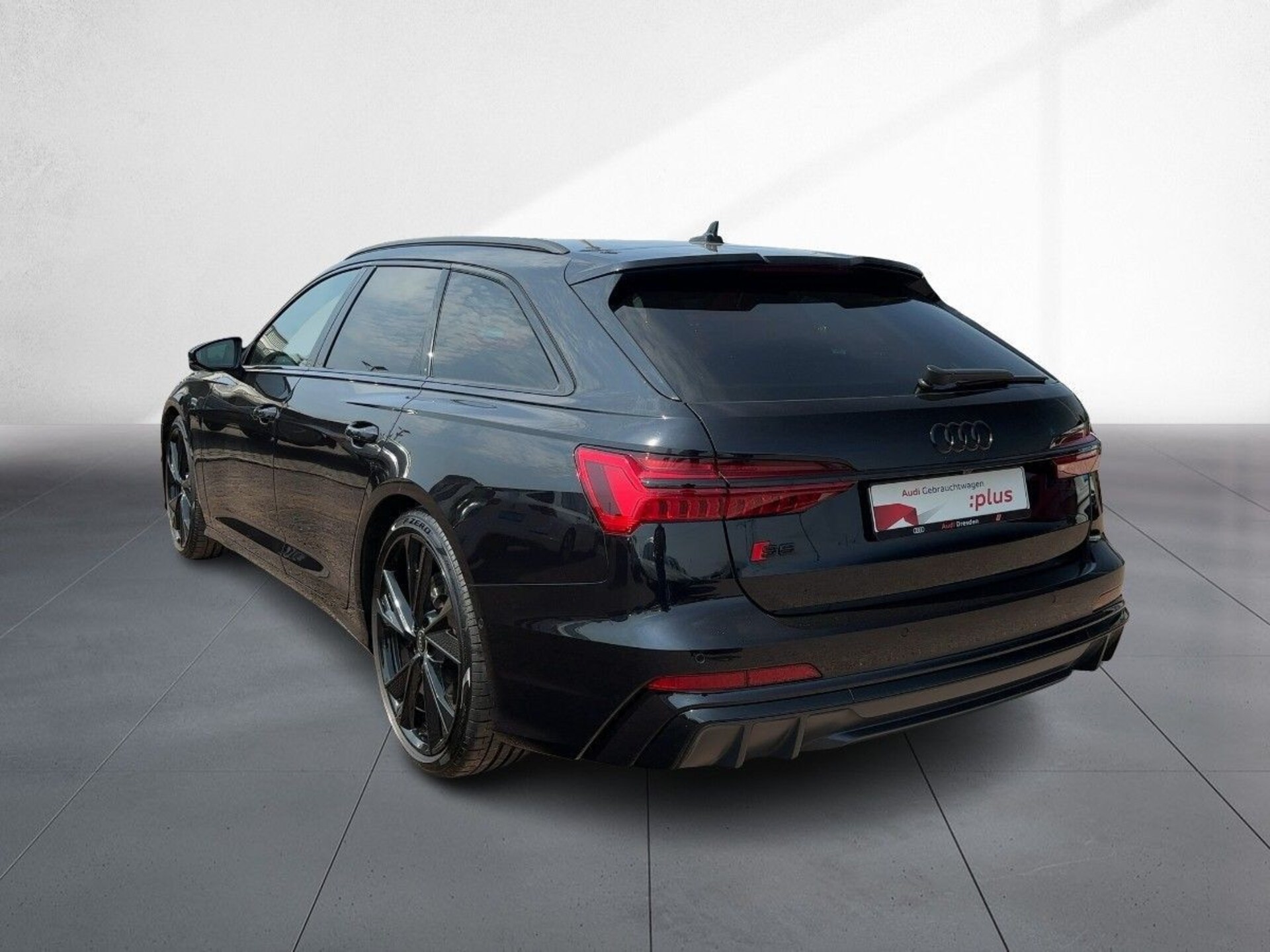 Audi S6 Avant