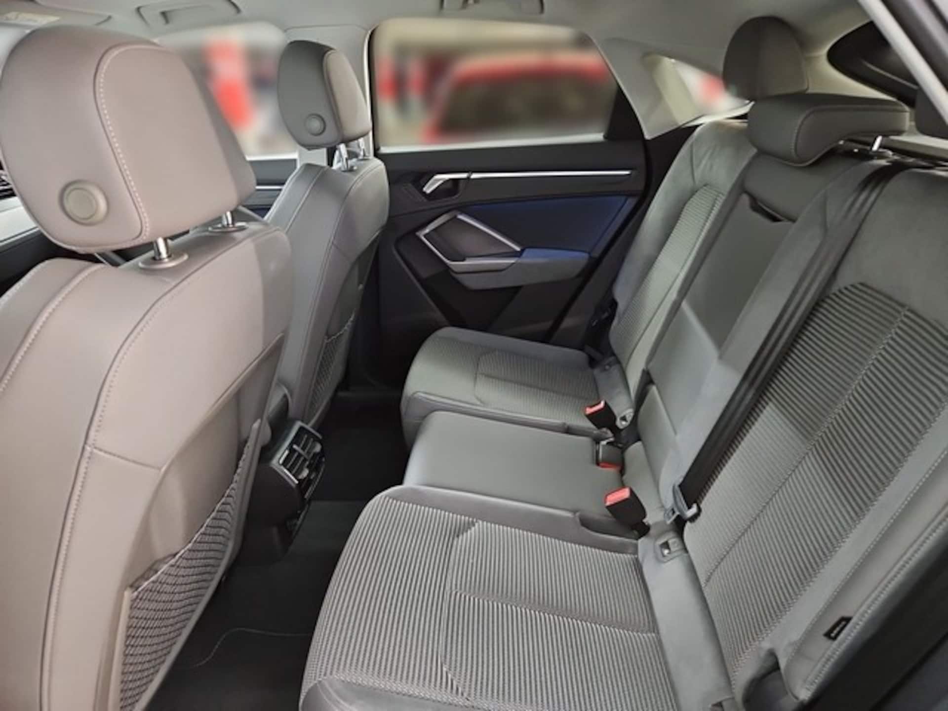 Audi Q3 Sportback S line