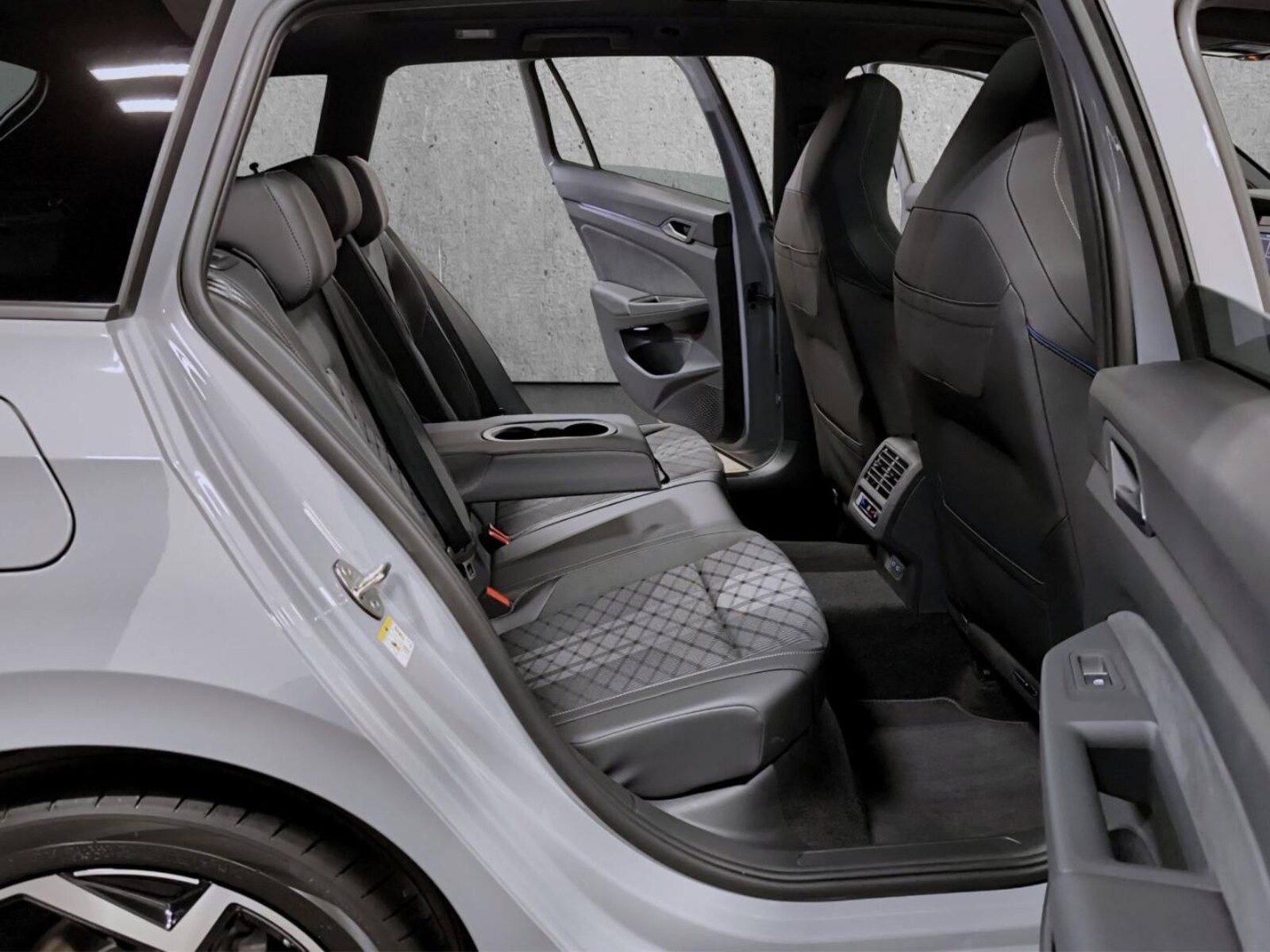 Volkswagen Golf Variant – Bild 13