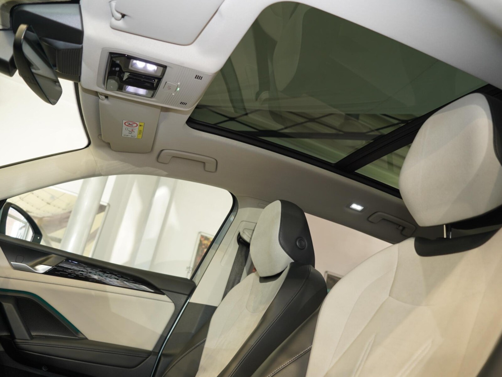 Volkswagen Tiguan – Bild 12