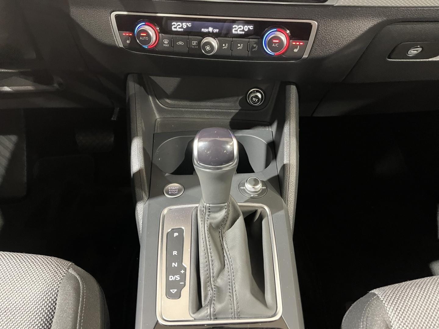 Bild über Audi Q2 S line 35 TDI quattro S tronic - für weitere Informationen kontaktieren Sie den Audi Partner