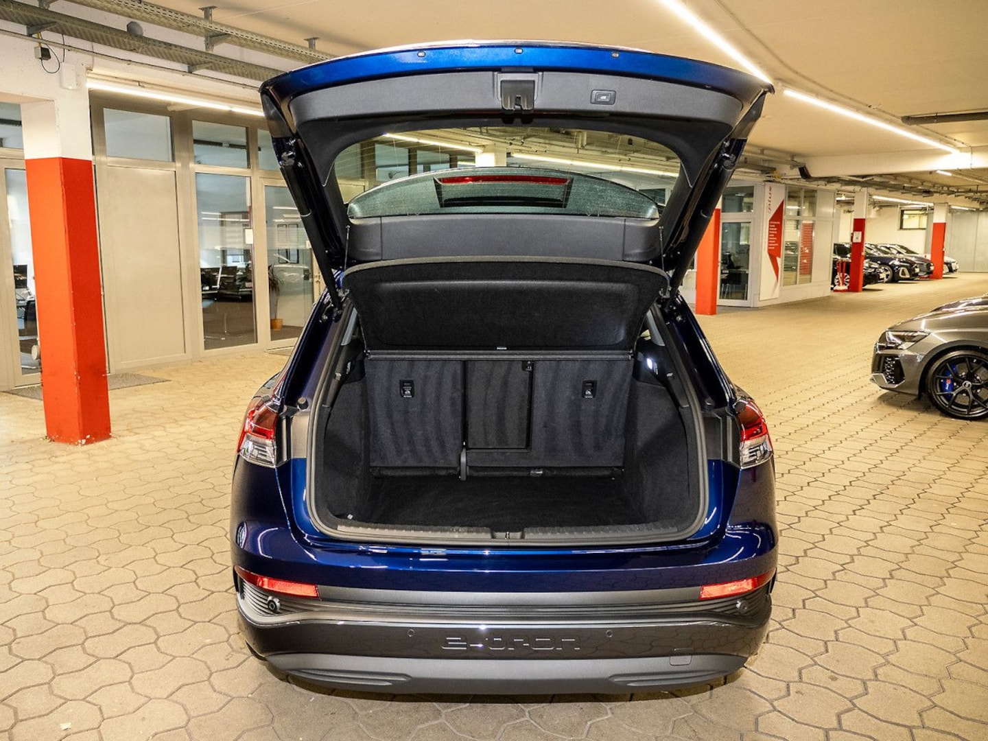 Bild über Audi Q4 e-tron 50 e-tron quattro - für weitere Informationen kontaktieren Sie den Audi Partner