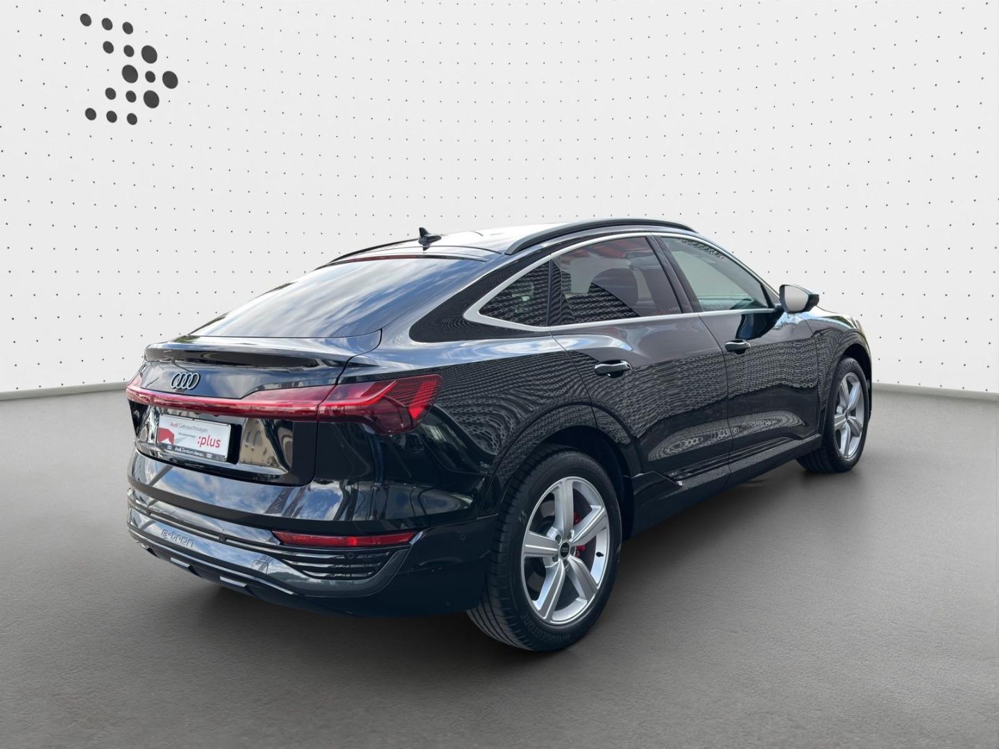 Image about Audi Q8 Sportback e-tron advanced 55 e-tron quattro