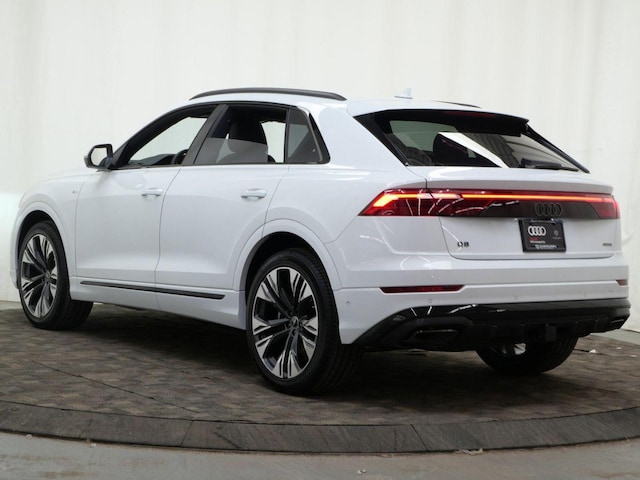 2026 Audi Q8