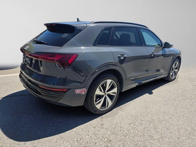 2024 Audi Q8 e-tron