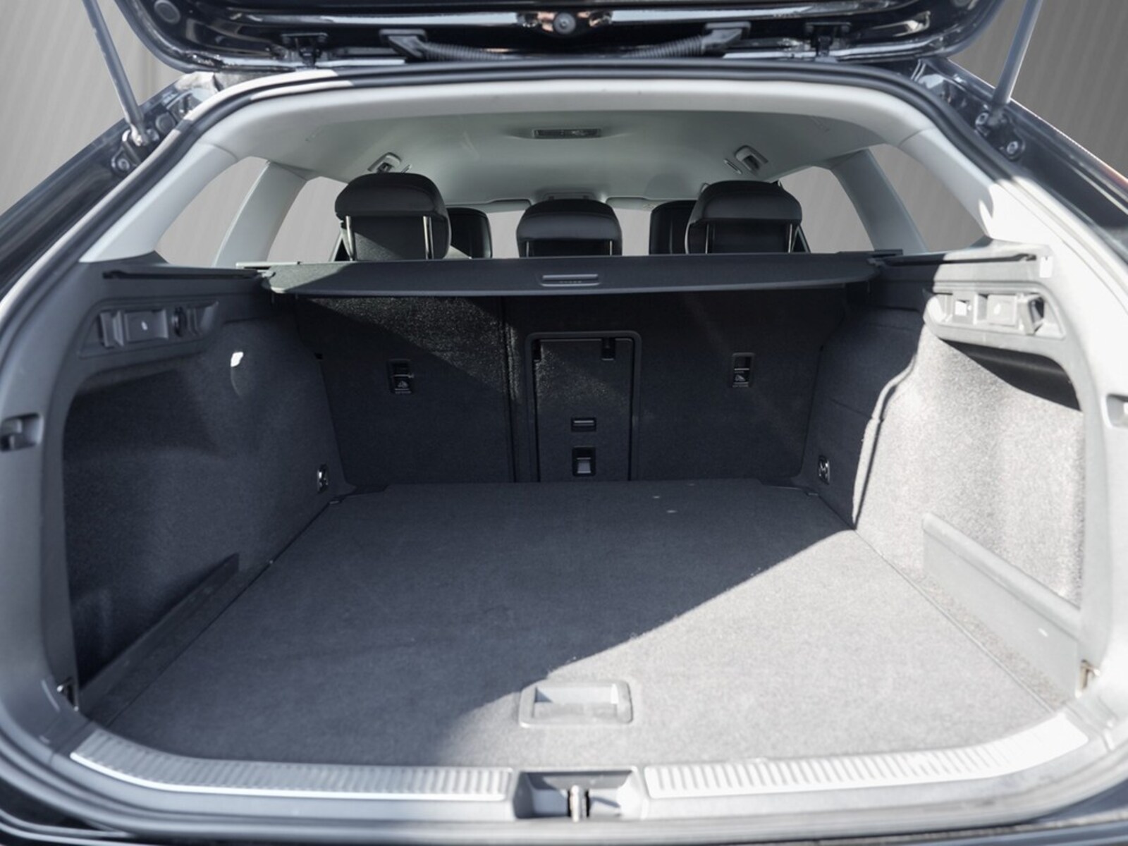 Volkswagen Passat – Bild 7