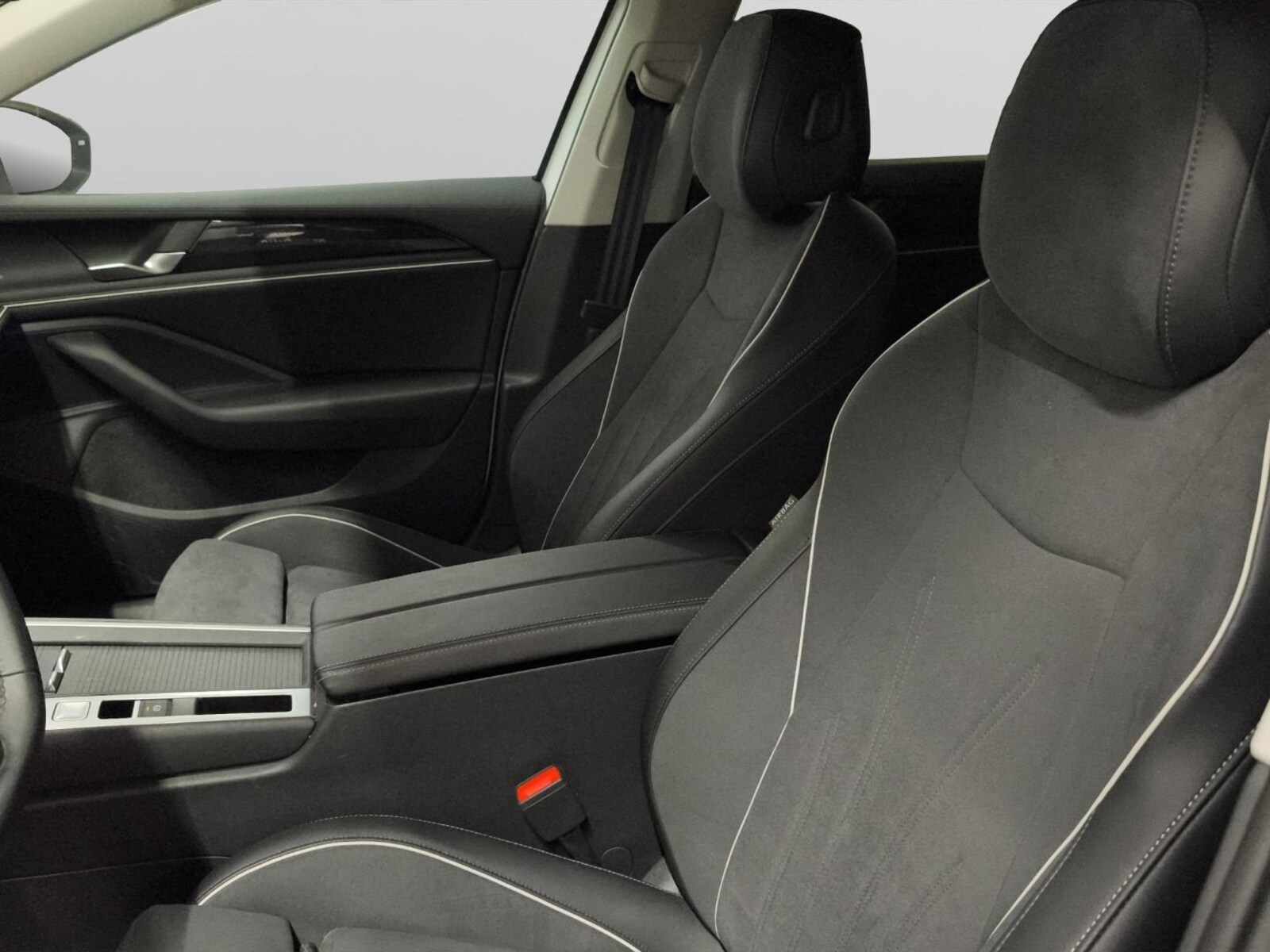 Volkswagen Passat – Bild 12