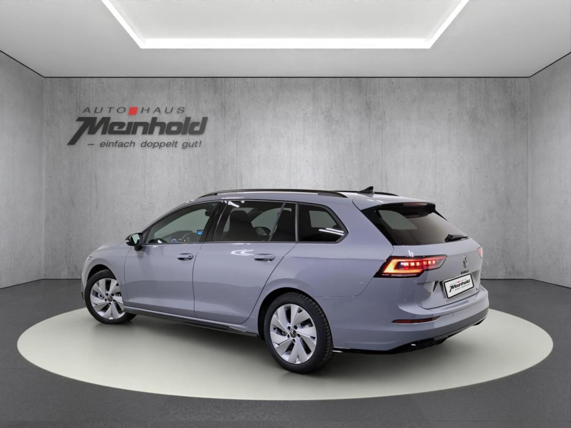 Volkswagen Golf Variant R-Line