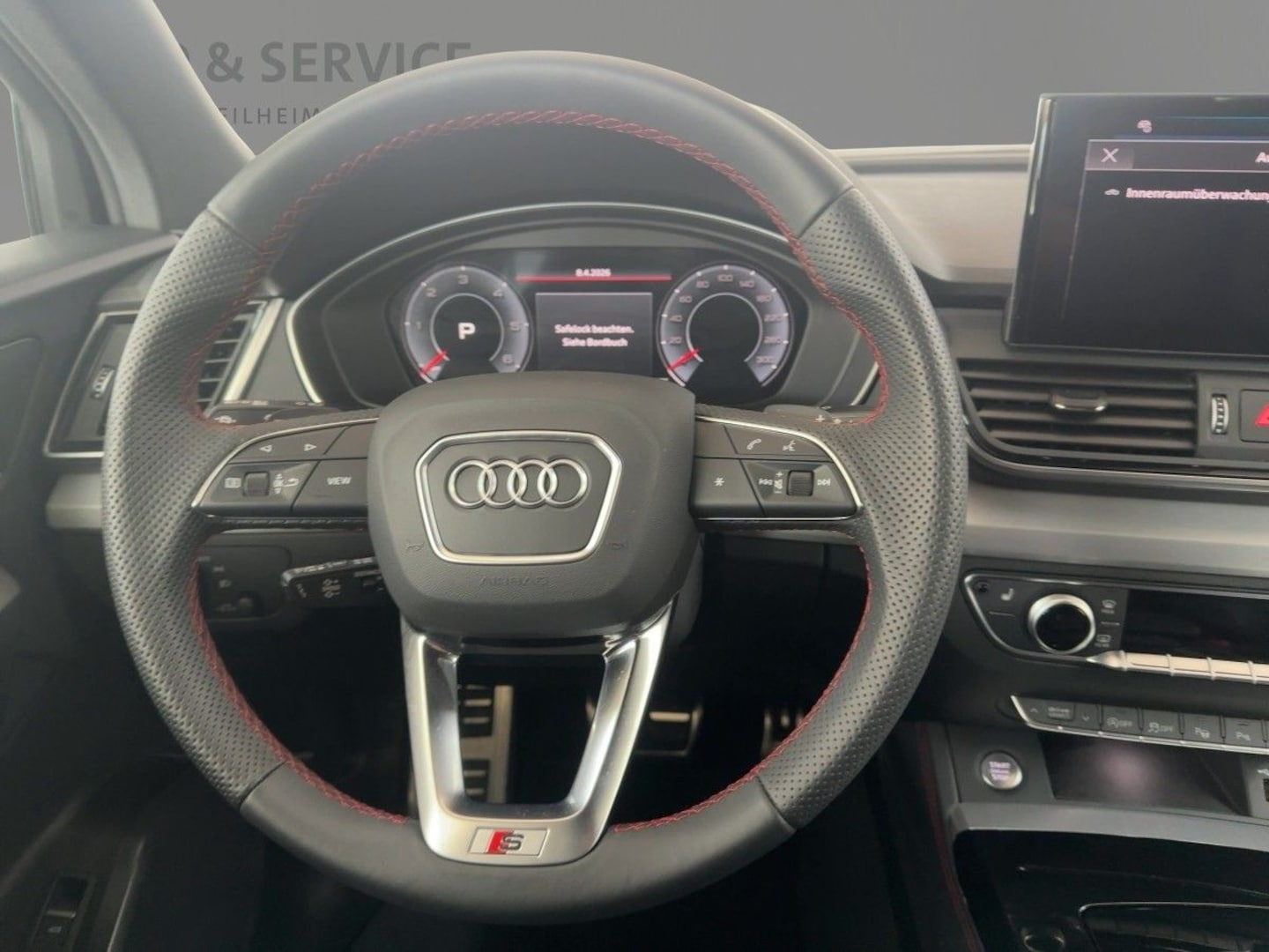 Bild über Audi Q5 Sportback 40 TDI quattro S tronic - für weitere Informationen kontaktieren Sie den Audi Partner