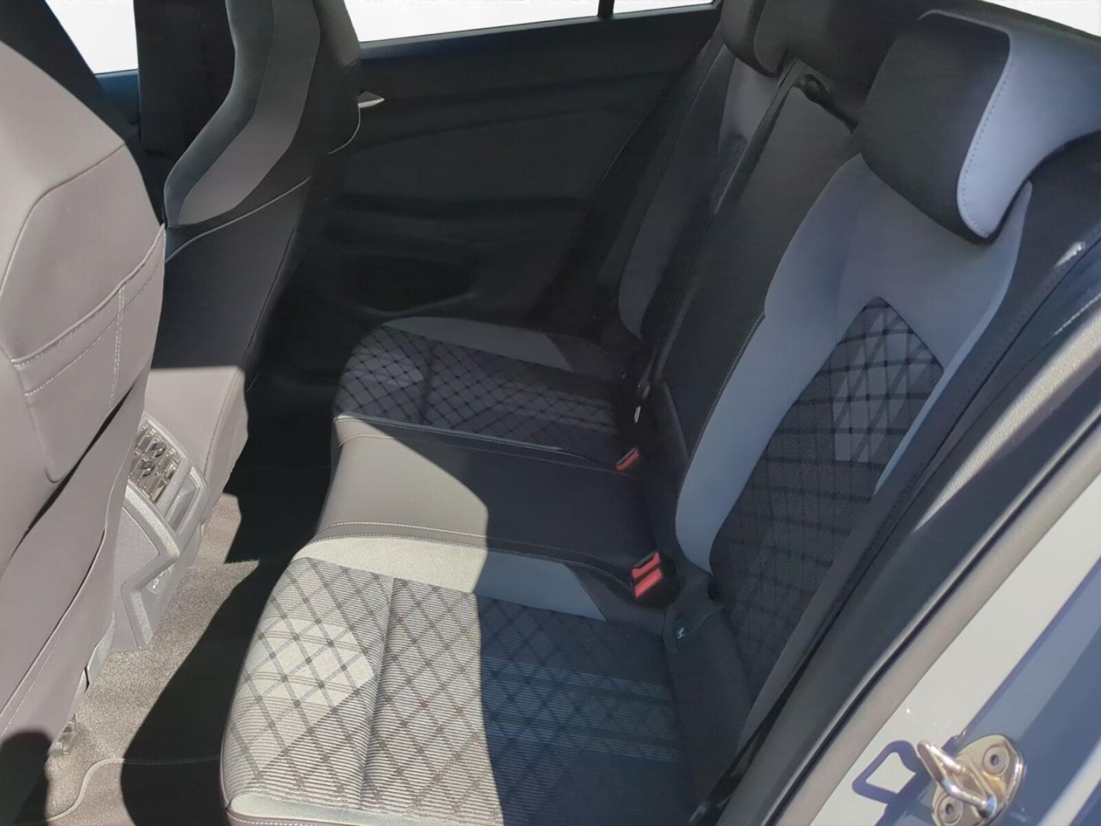 Volkswagen Golf – Bild 8