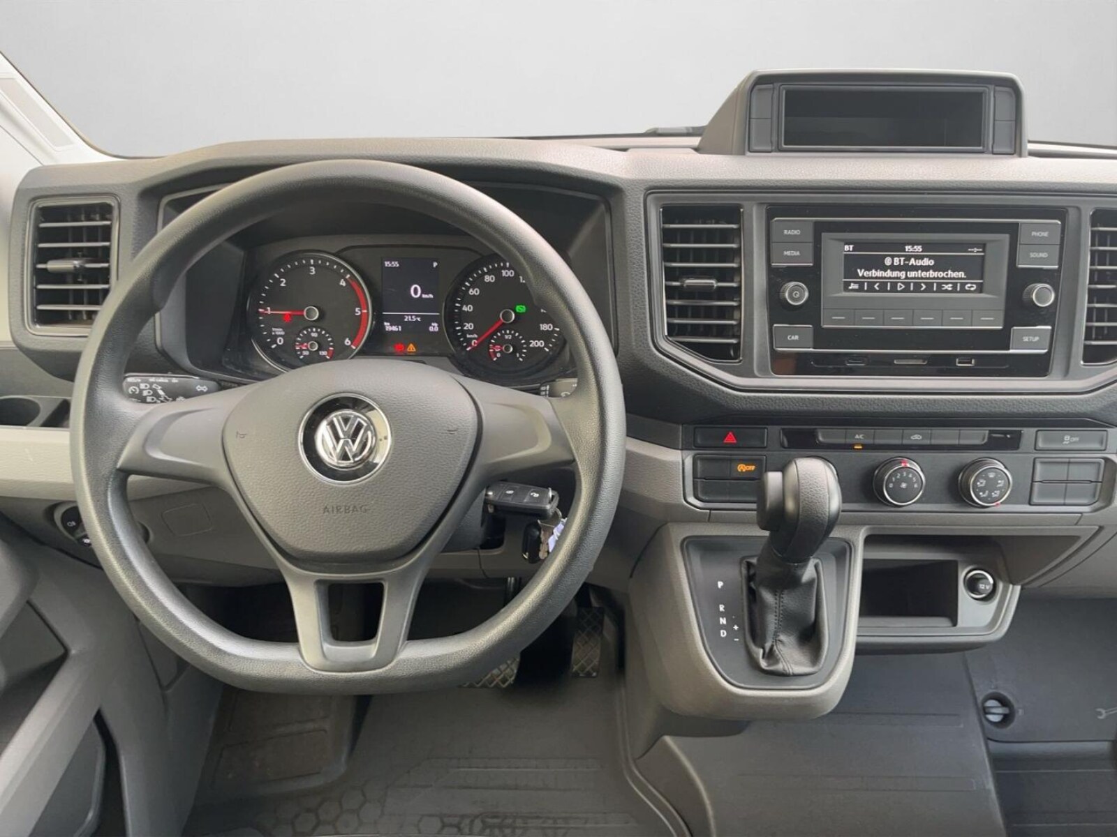 Volkswagen Crafter Einzelkabine langer Radstand – Bild 3