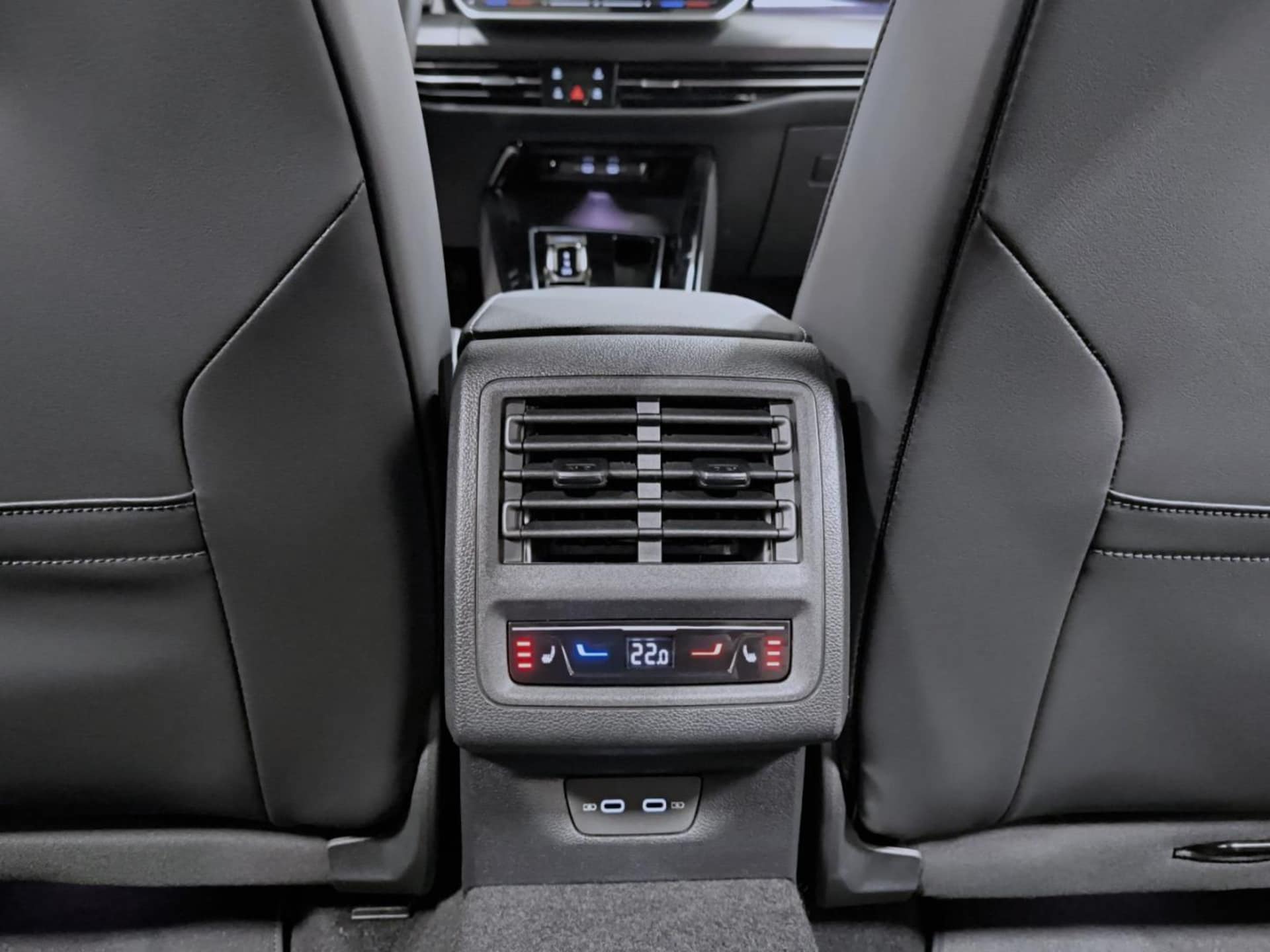 Volkswagen Golf Variant R-Line