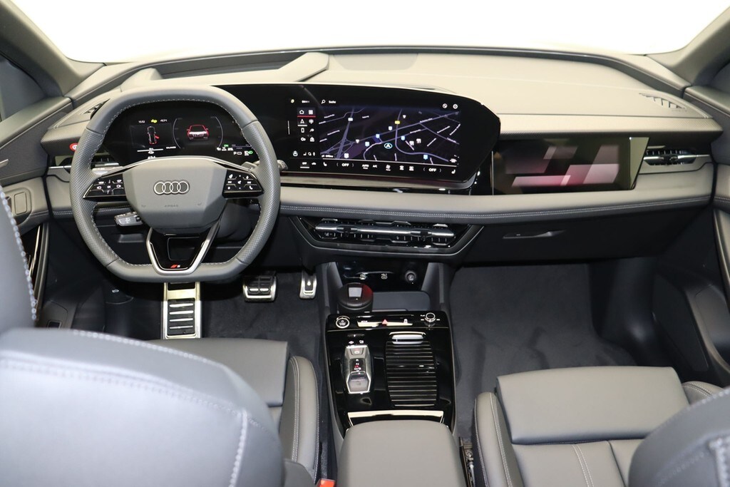 Audi Q6 SUV e-tron