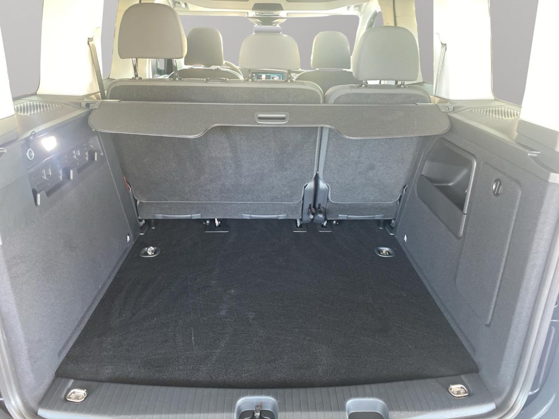 Volkswagen Caddy Basis-Modell