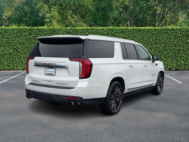 2023 GMC Yukon XL