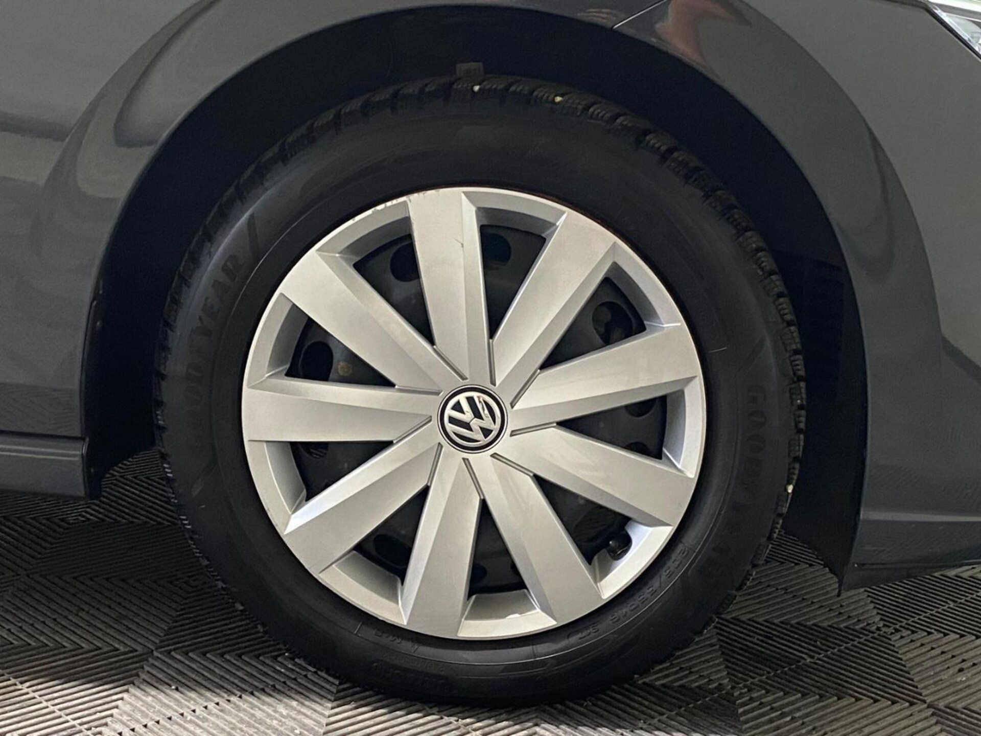 Volkswagen Golf Active