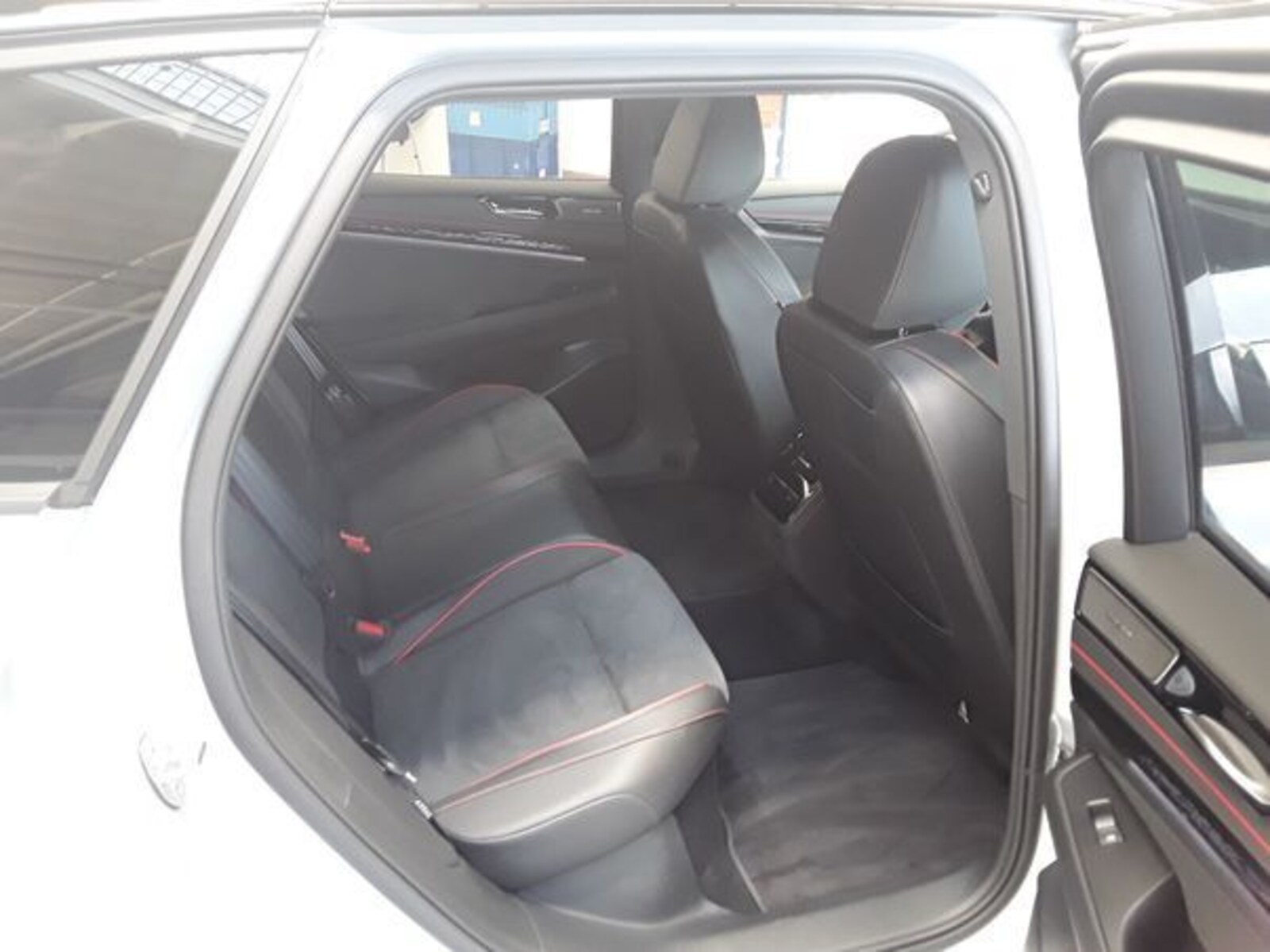 Volkswagen ID.7 Tourer – Bild 9