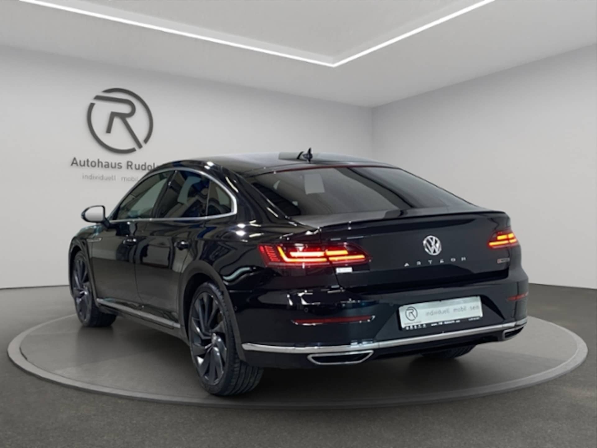Volkswagen Arteon R-Line