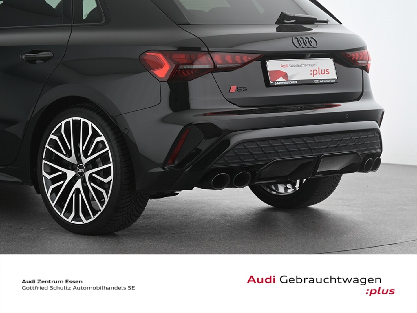 Bild über Audi S3 Sportback TFSI quattro S tronic - für weitere Informationen kontaktieren Sie den Audi Partner