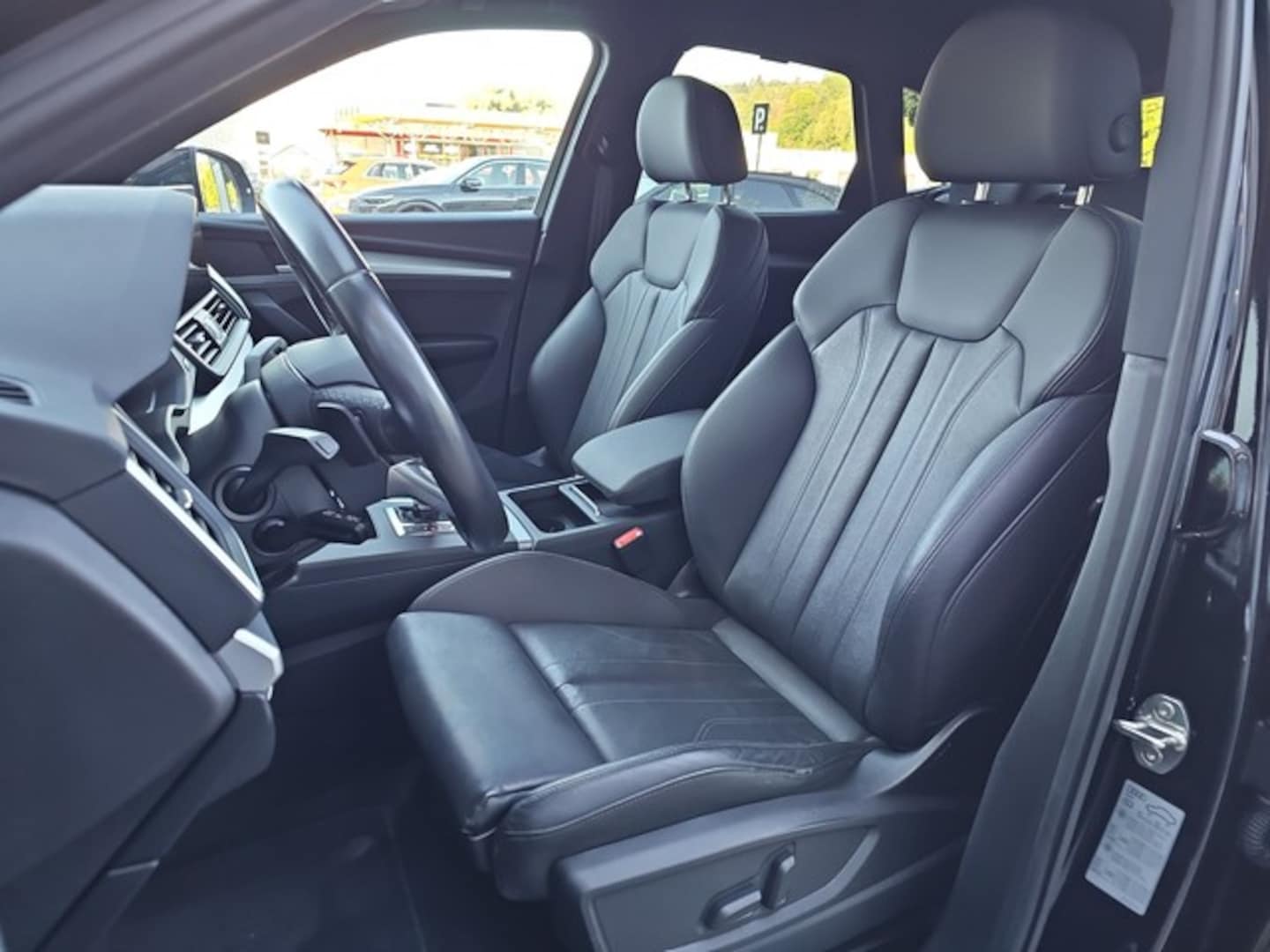 Bild über Audi Q5 TFSI e advanced 50 TFSI e quattro S tronic - für weitere Informationen kontaktieren Sie den Audi Partner