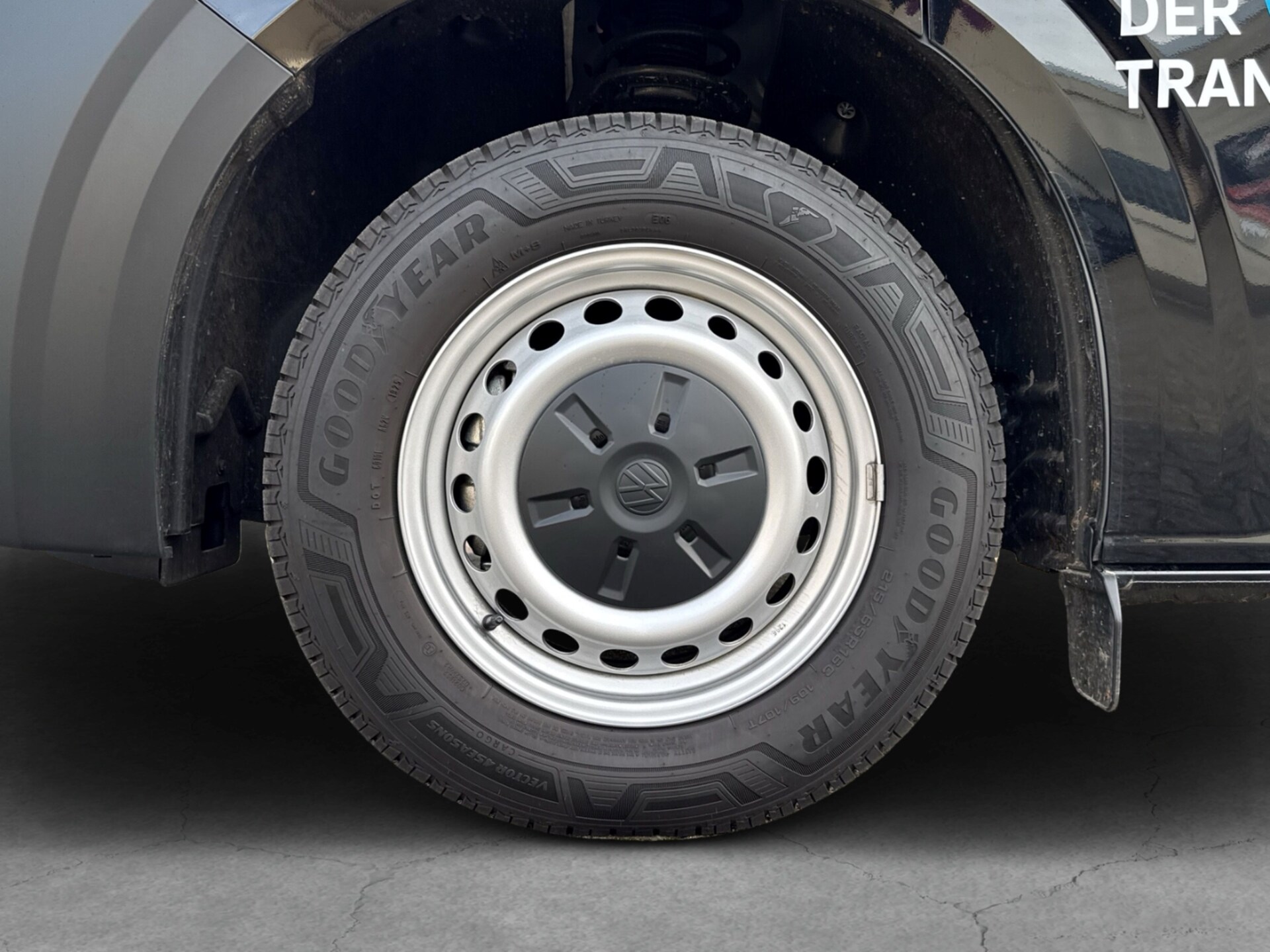 Volkswagen Transporter Kombi kurzer Radstand