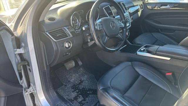 Used 2015 Mercedes-Benz M-Class ML350 with VIN 4JGDA5HB5FA478463 for sale in Minneapolis, Minnesota