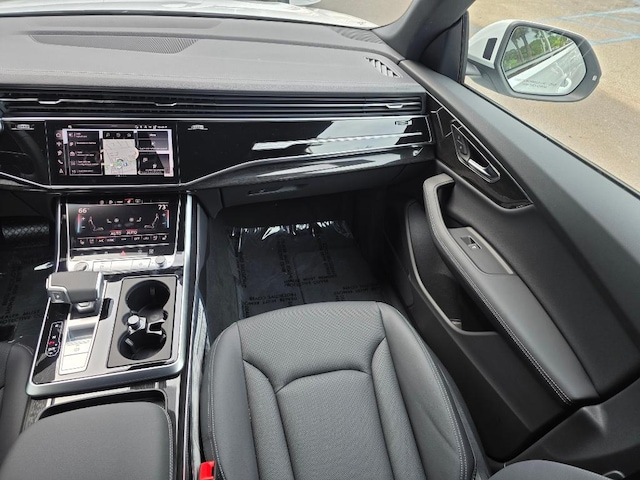 2026 Audi Q8 Premium Plus - Photo 21