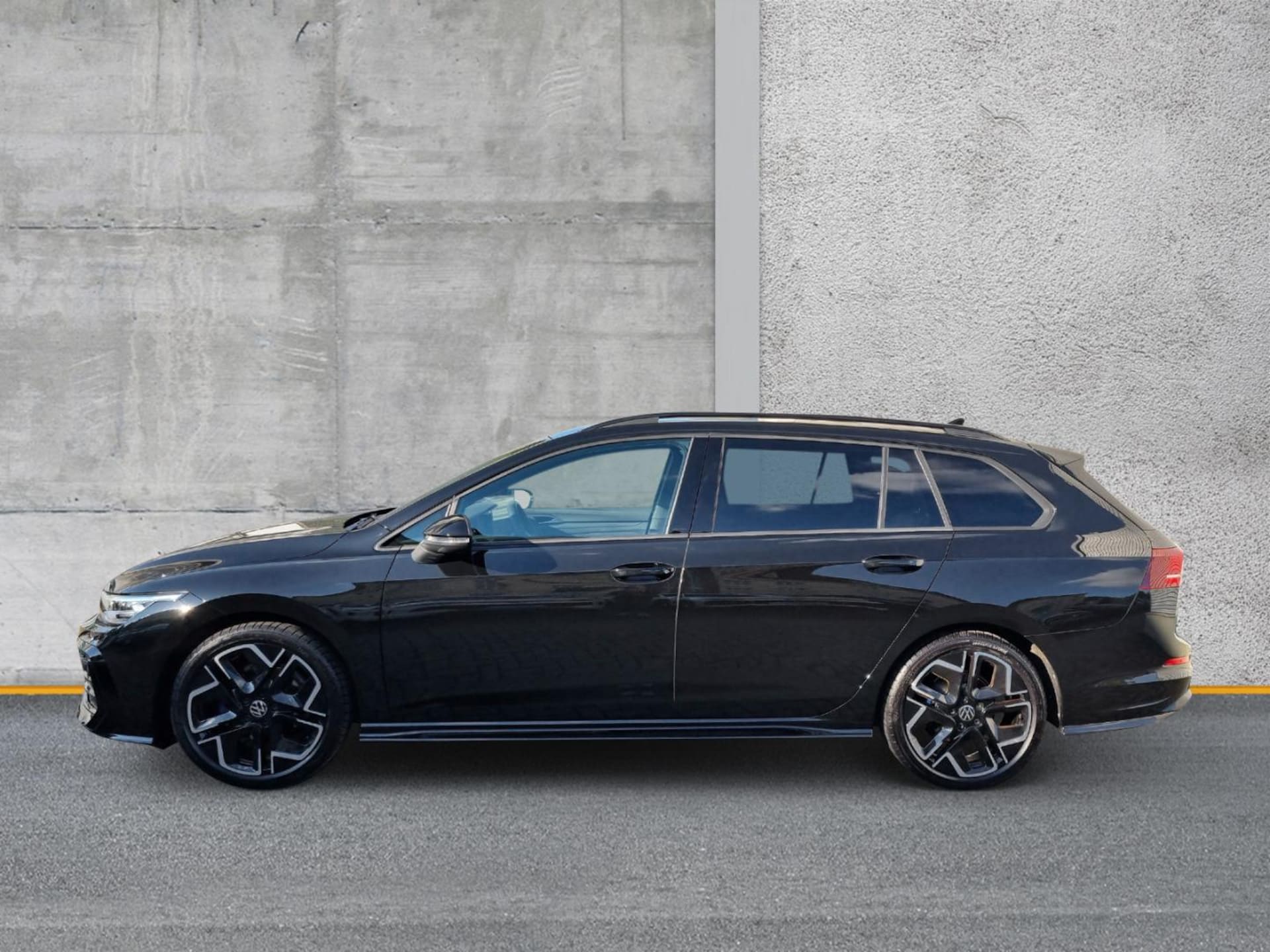 Volkswagen Golf Variant R-Line