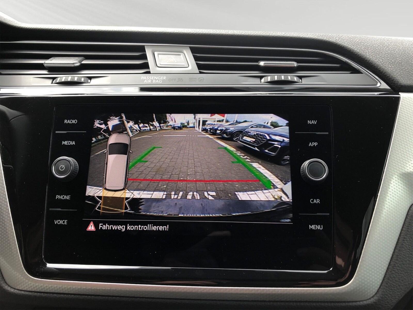 Volkswagen Touran – Bild 17