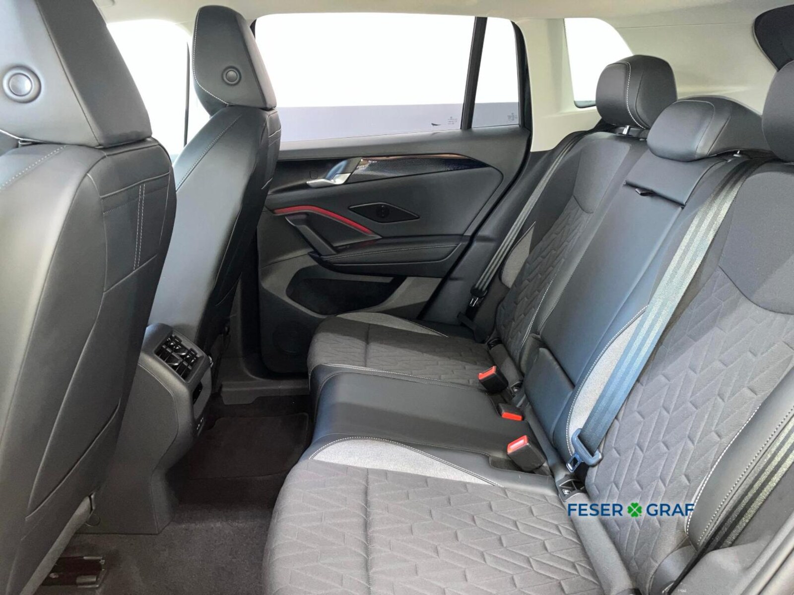 Volkswagen Tiguan – Bild 7