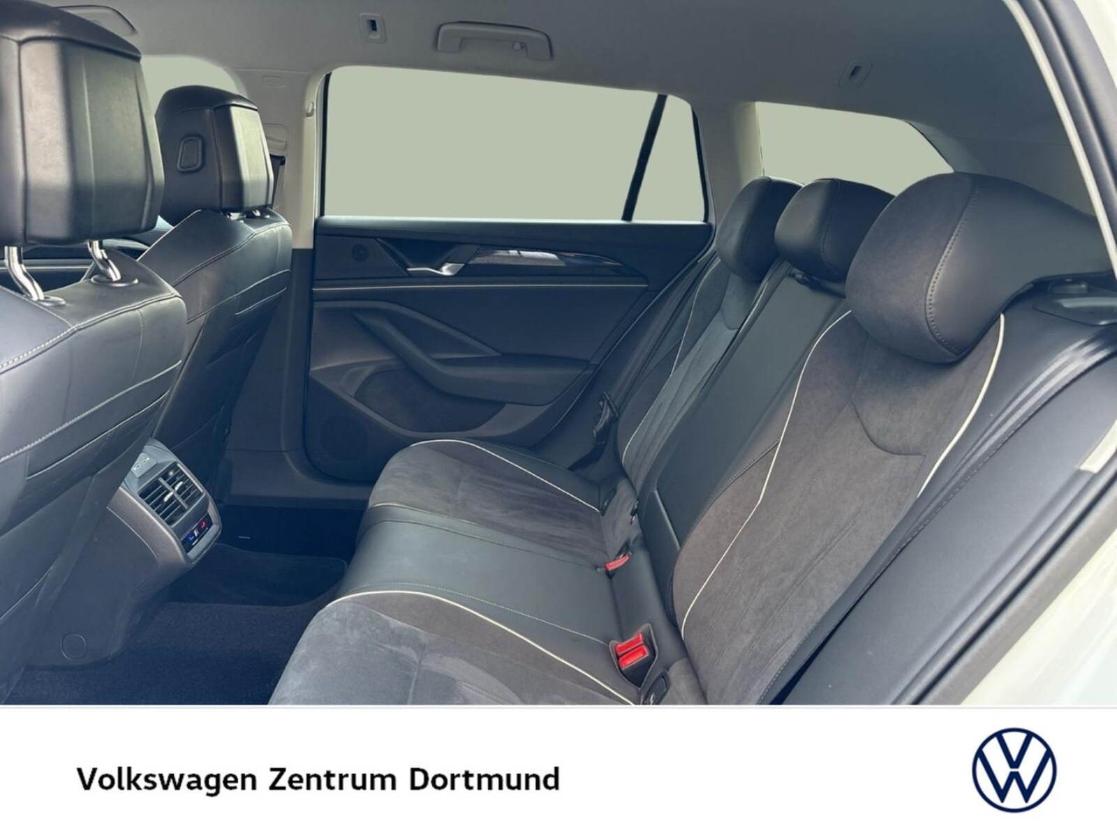 Volkswagen Passat – Bild 10