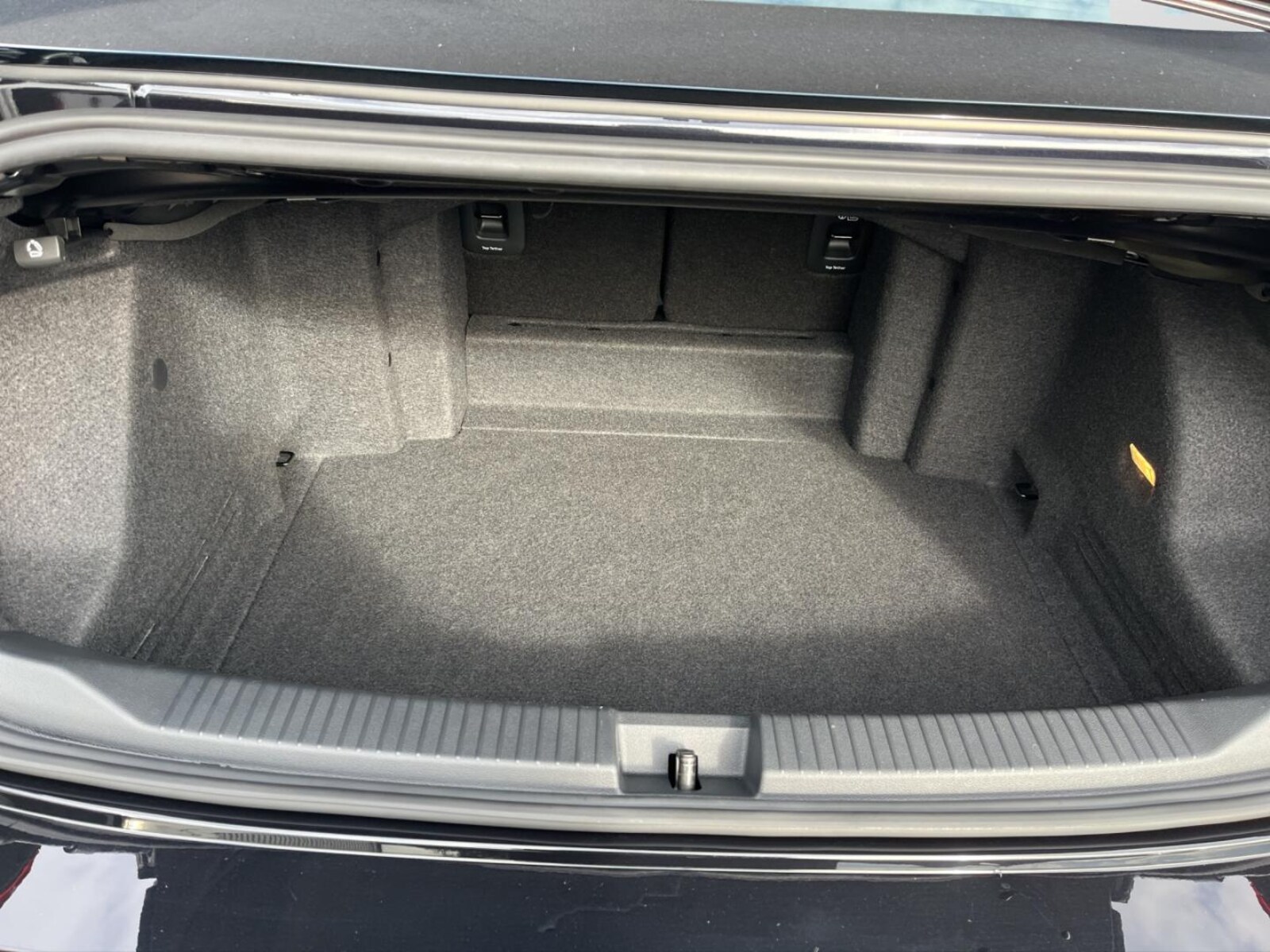 Volkswagen T-Roc Cabriolet – Bild 13