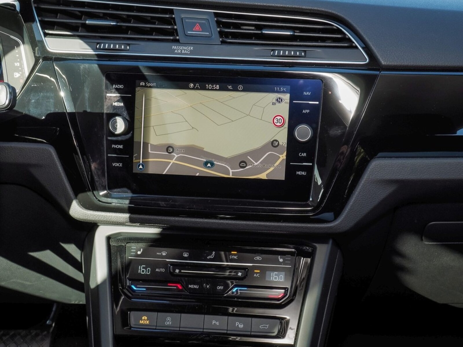 Volkswagen Touran – Bild 14