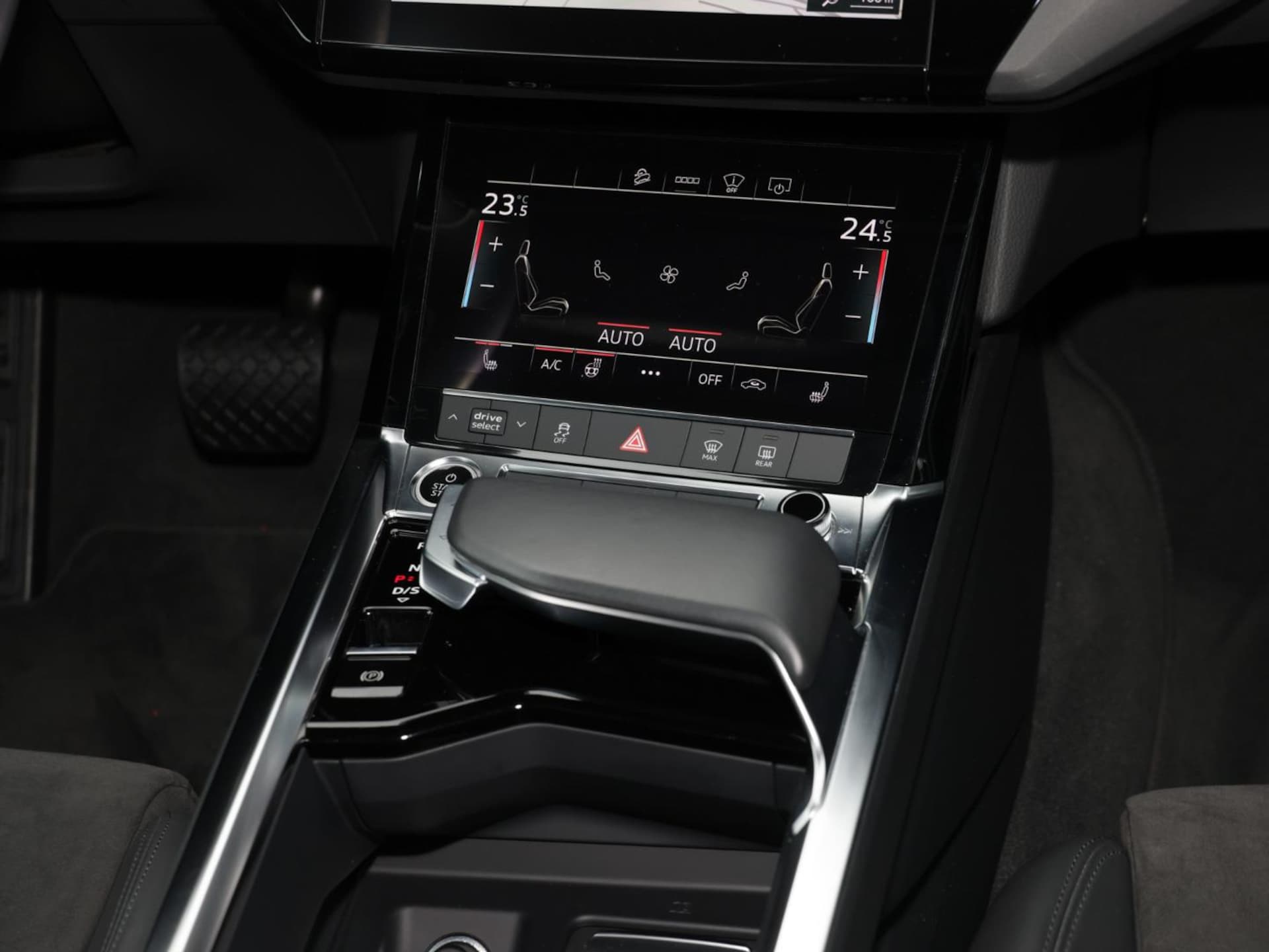 Audi e-tron S line