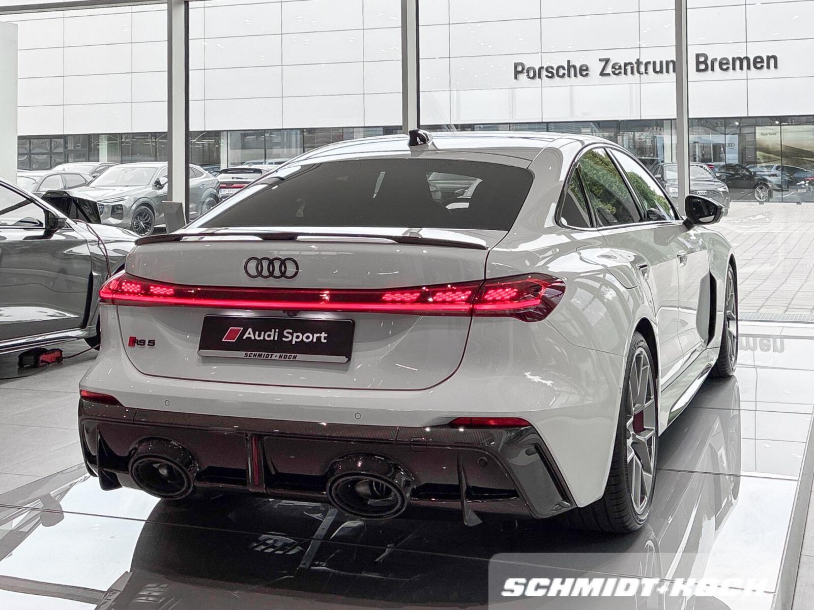 Audi RS 5 Limousine – Bild 3