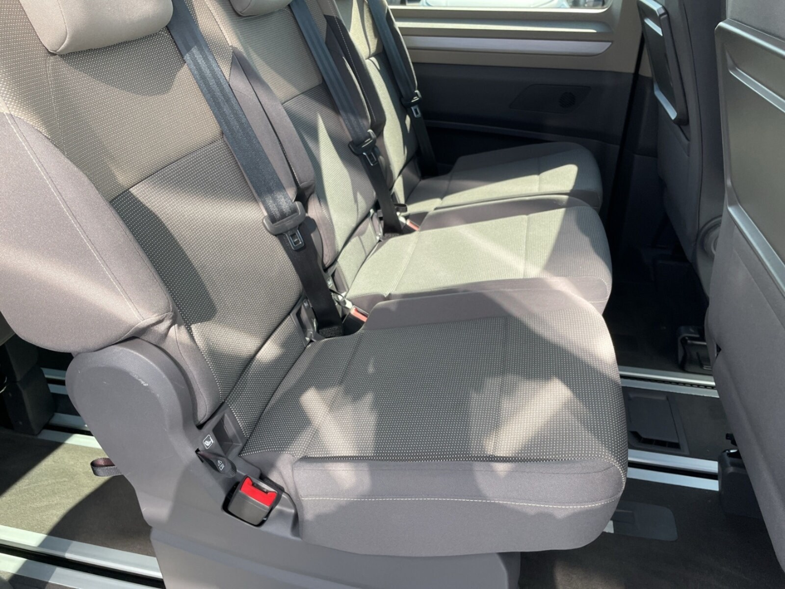 Volkswagen Multivan – Bild 8