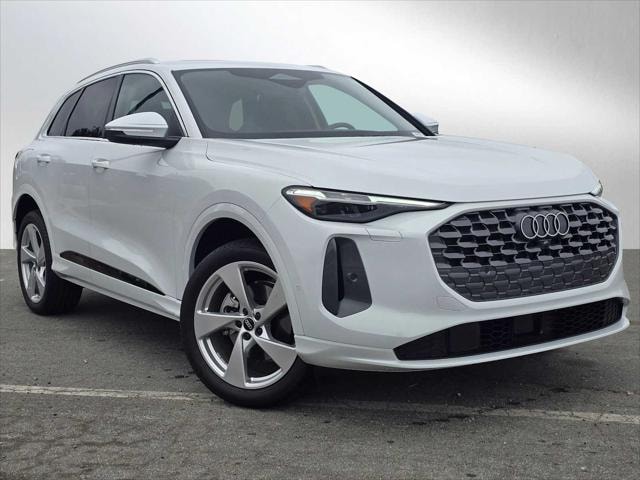 2025 Audi New Q5 Premium Plus's photo