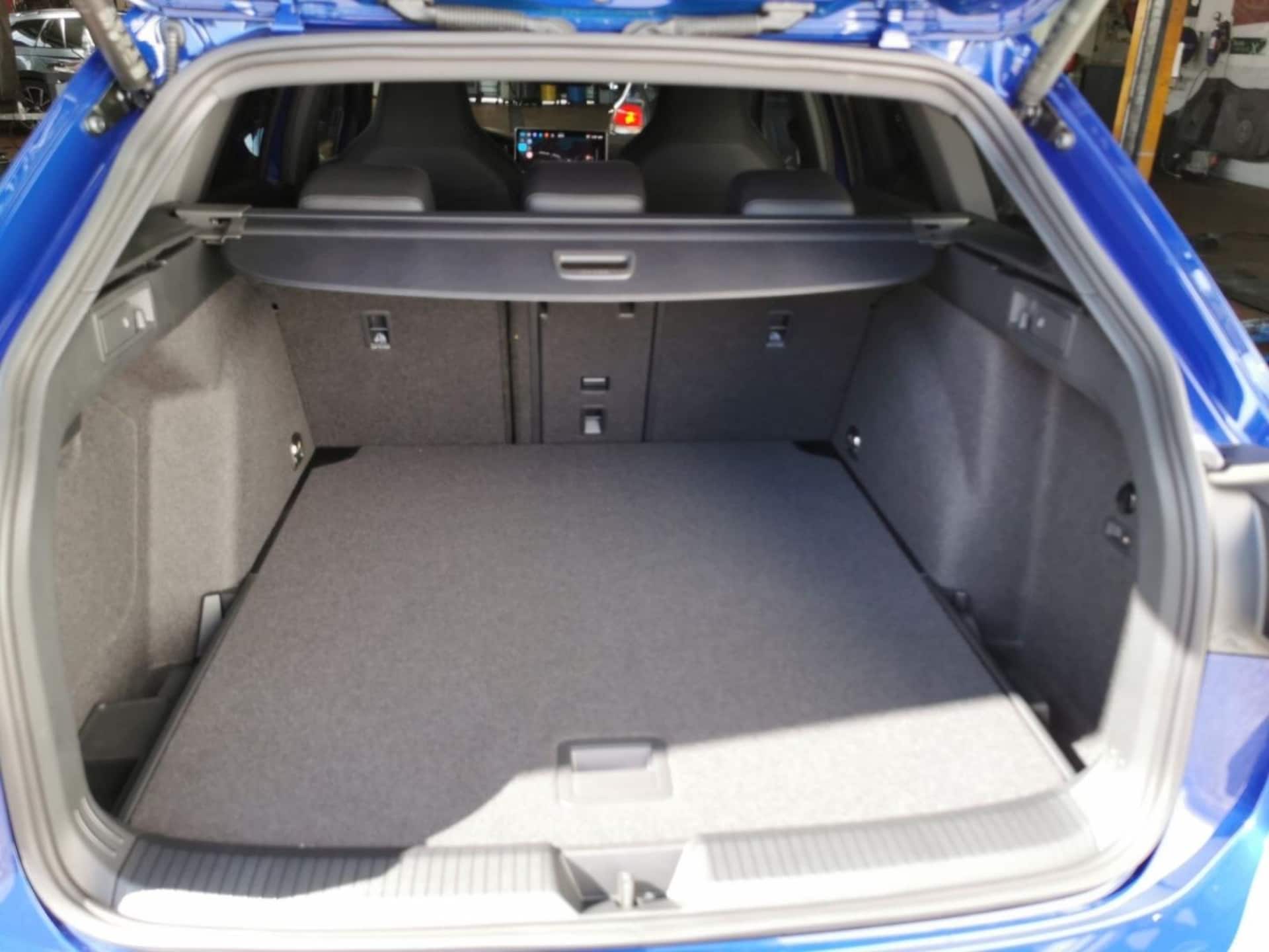 Volkswagen Golf Variant R-Line