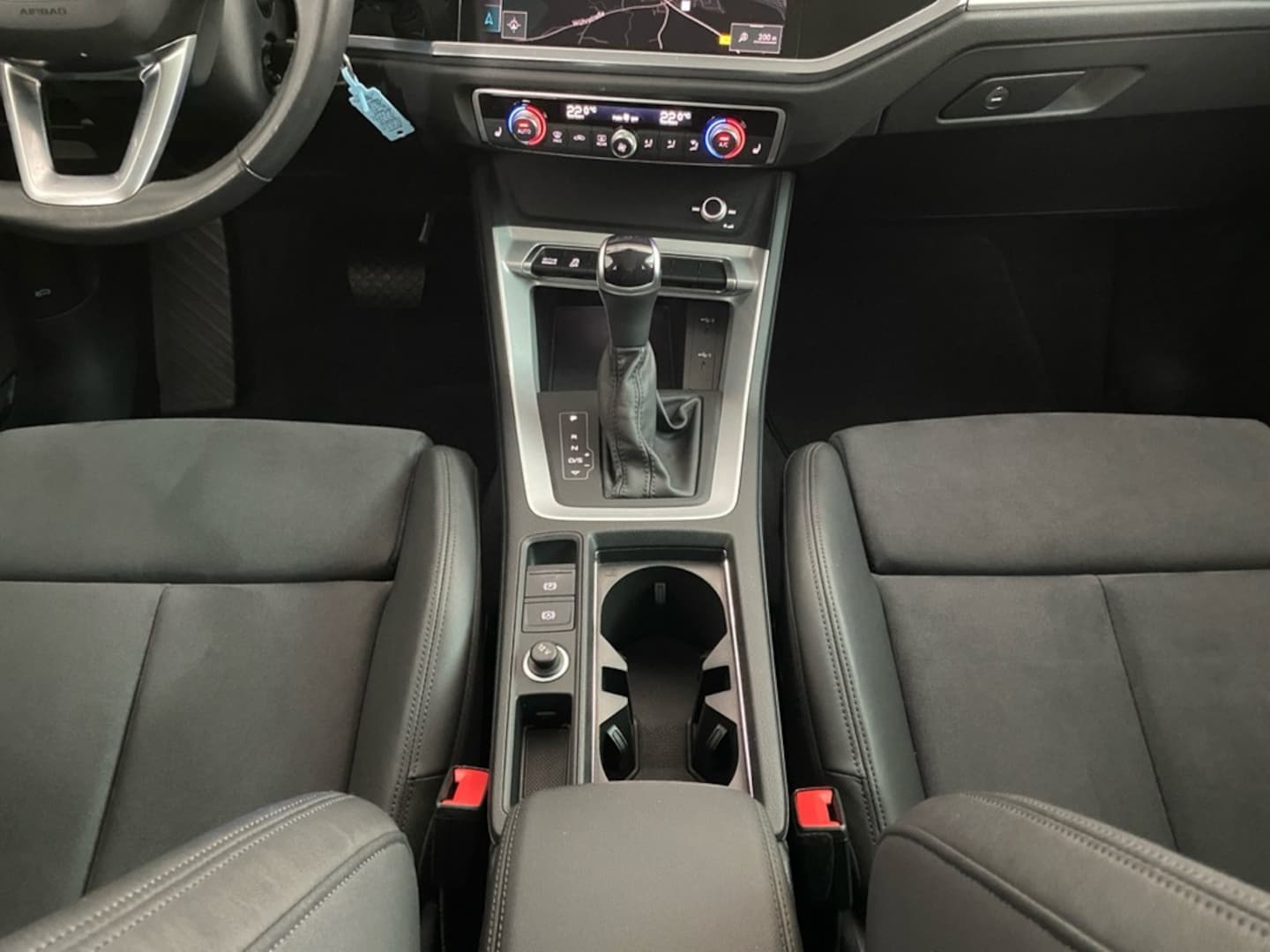 Bild über Audi Q3 Sportback S line 40 TFSI quattro S tronic - für weitere Informationen kontaktieren Sie den Audi Partner