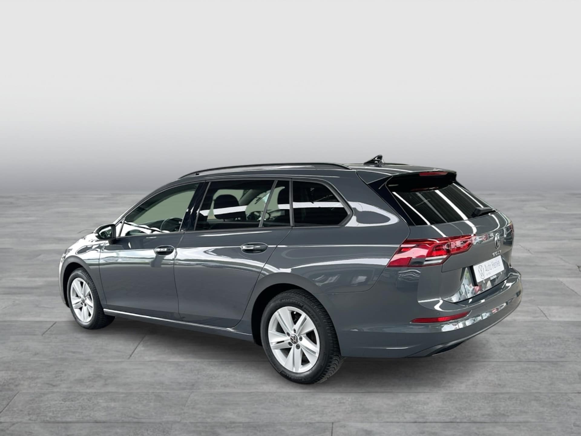 Volkswagen Golf Variant Life